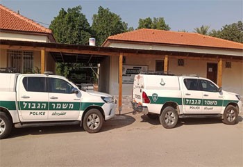 2 מכונית של מגב